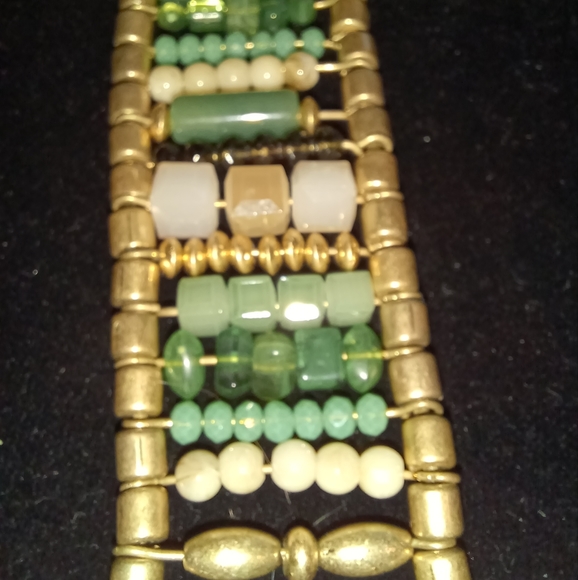 NWT beaded bracelet - Picture 3 of 3